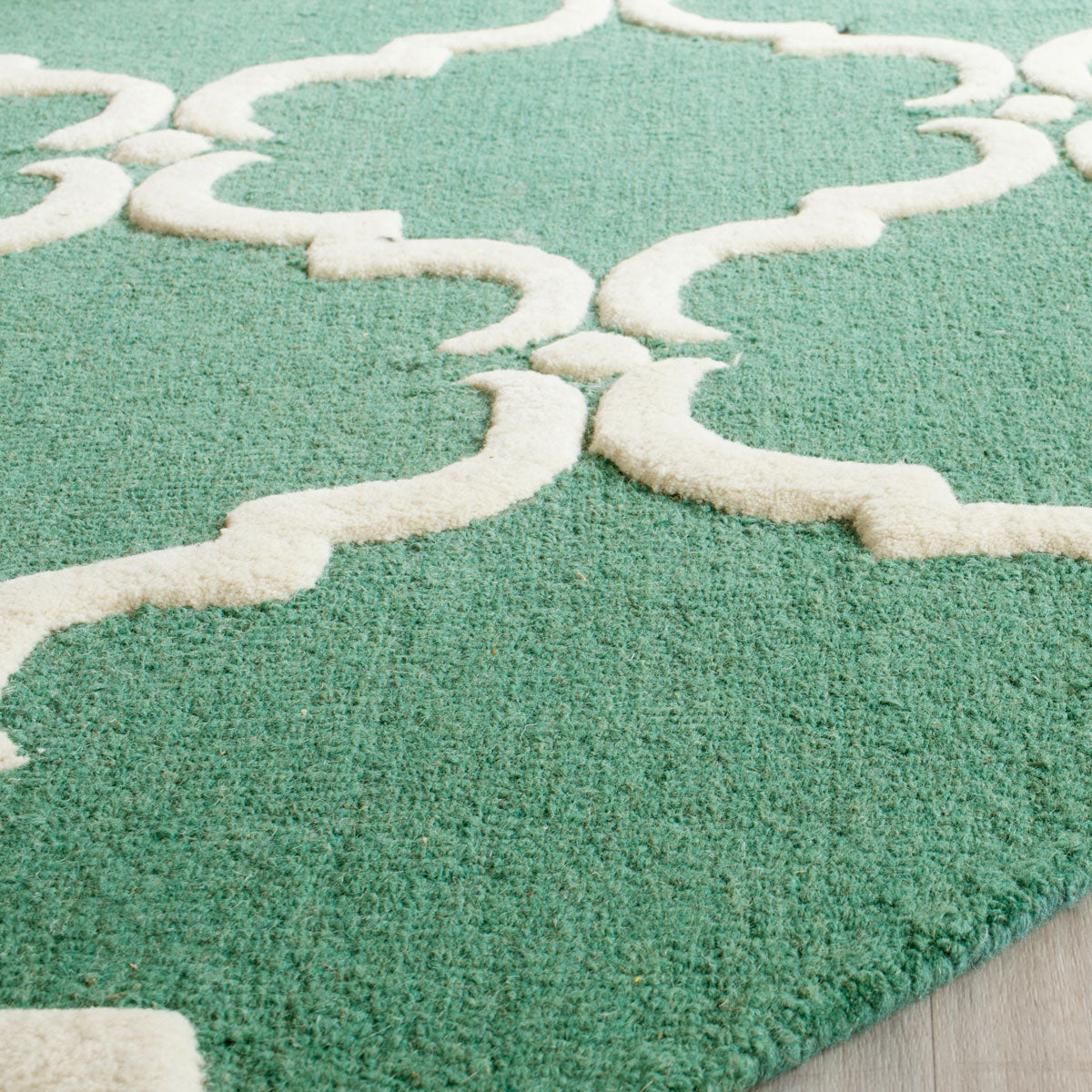 Safavieh Clearance Cambridge CAM703T Teal Rug