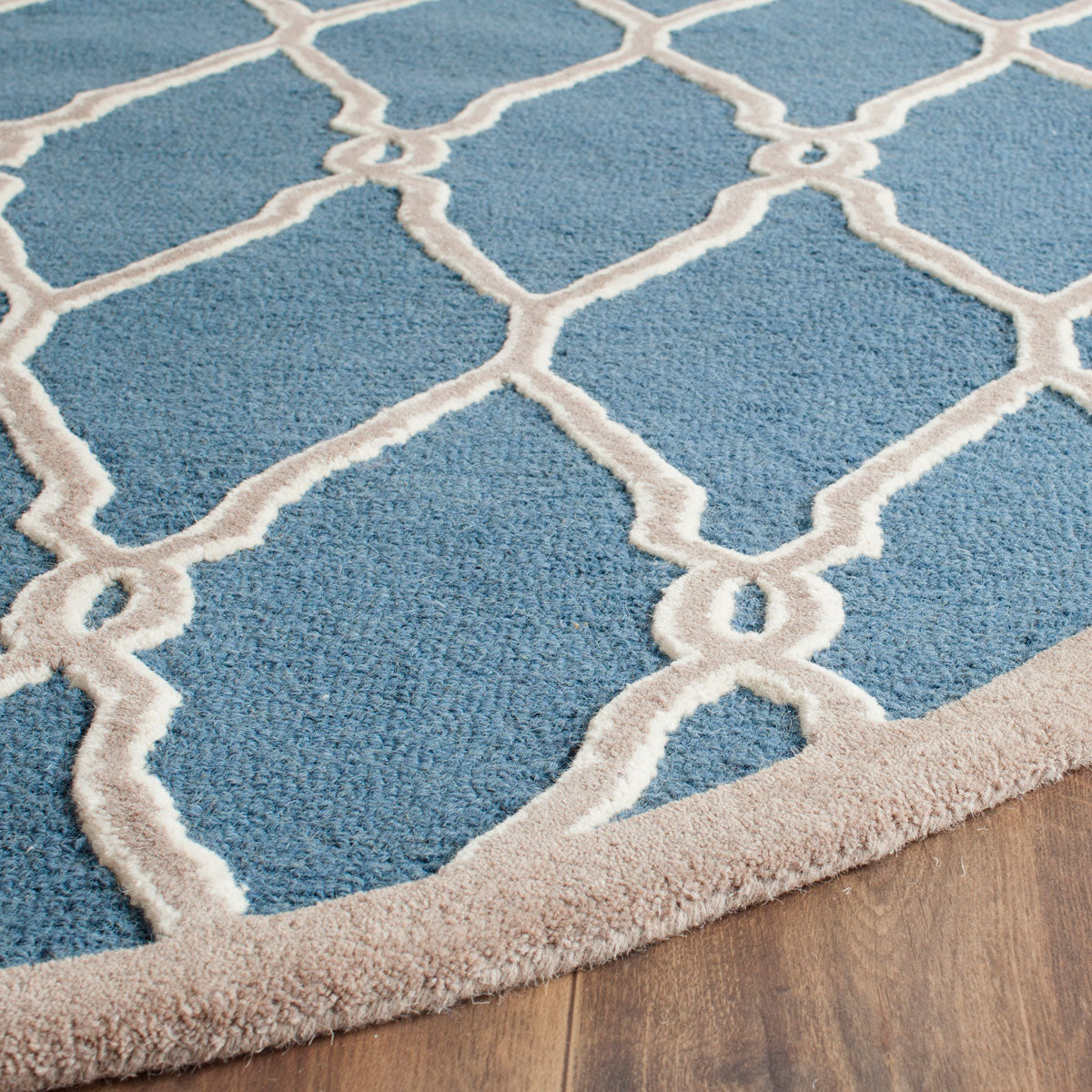 Safavieh Clearance Cambridge CAM352M Navy Blue Rug