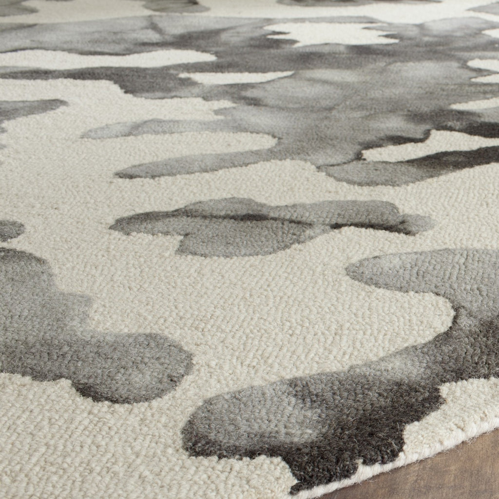 Safavieh Clearance Dip Dye DDY517E Beige Rug