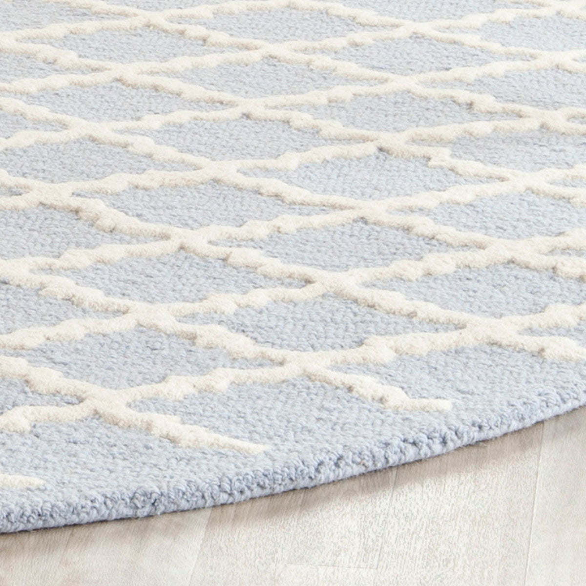 Safavieh Clearance Cambridge CAM137A Light Blue Rug