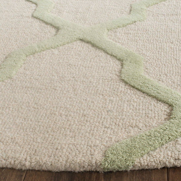 Safavieh Clearance Cambridge CAM121N Ivory Rug