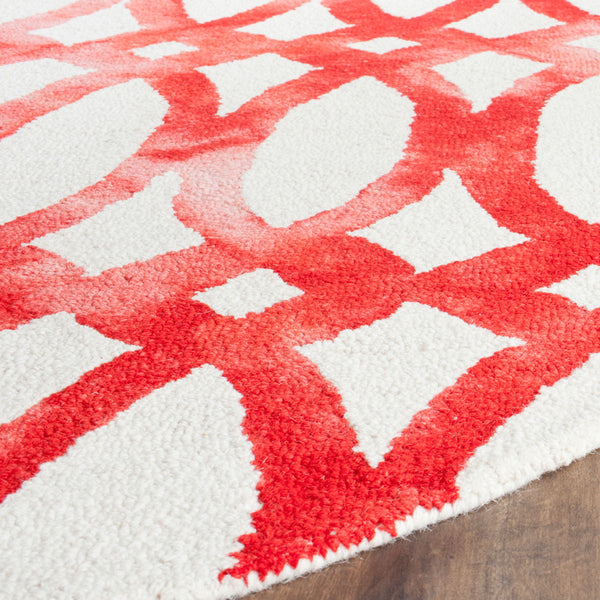 Safavieh Clearance Dip Dyes DDY675C Ivory Rug