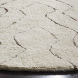 Safavieh Clearance Casablanca CSB211A Ivory Rug