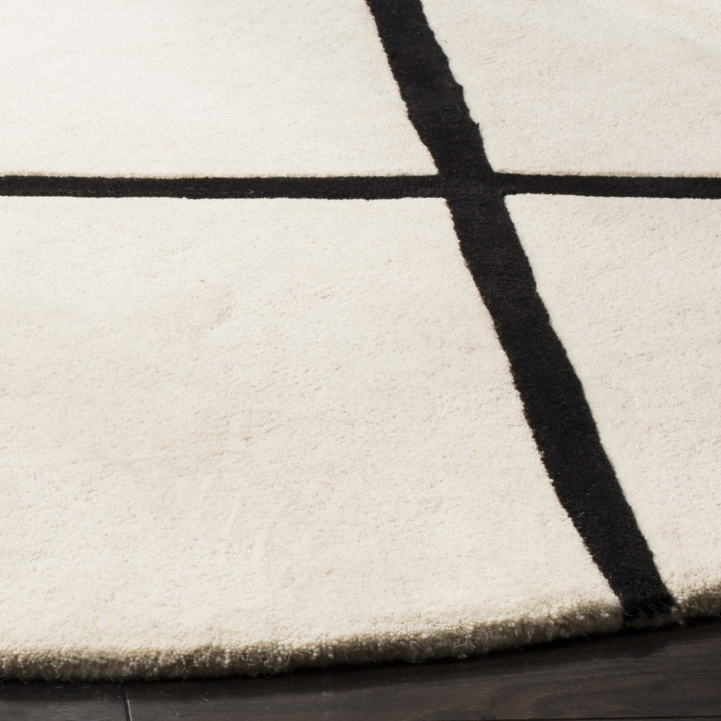 Safavieh Clearance Chatham CHT720A Ivory Rug