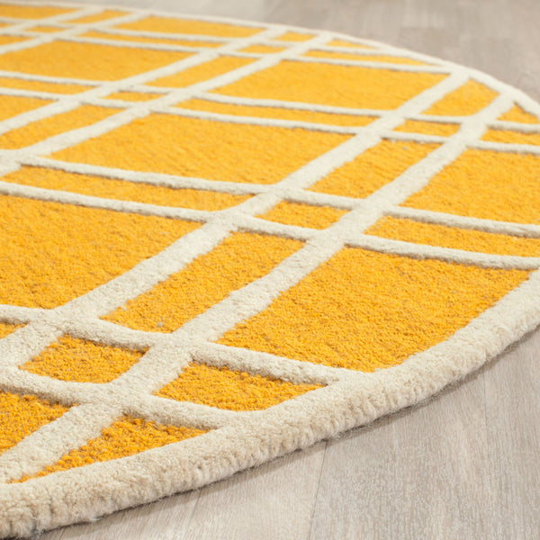 Safavieh Clearance Cambridge CAM142Q Gold Rug