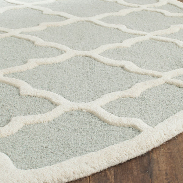 Safavieh Clearance Cambridge CAM312L Light Grey Rug