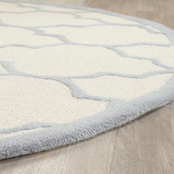 Safavieh Clearance Cambridge CAM134F Ivory Rug