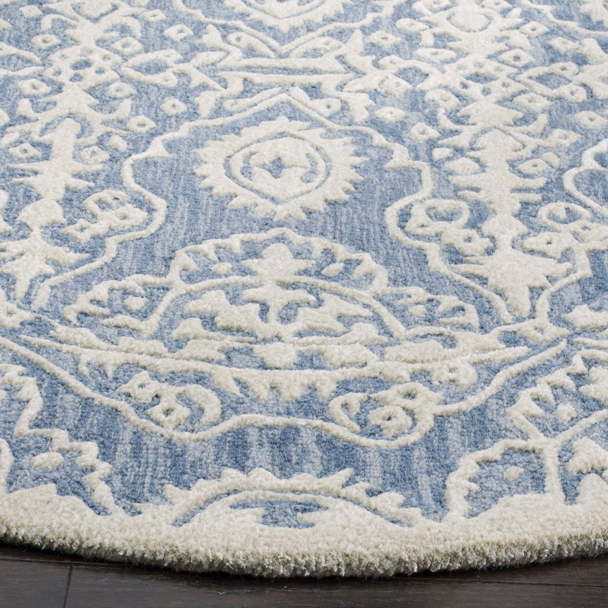 Safavieh Clearance Bella BEL134A Blue Rug