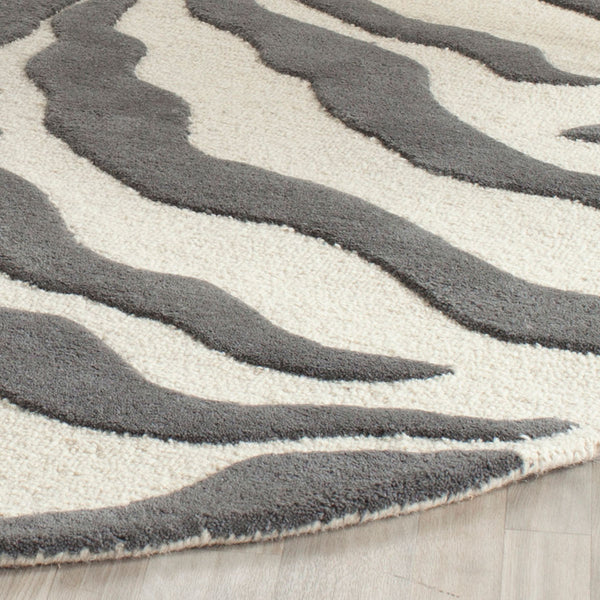 Safavieh Clearance Cambridge CAM709A Ivory Rug