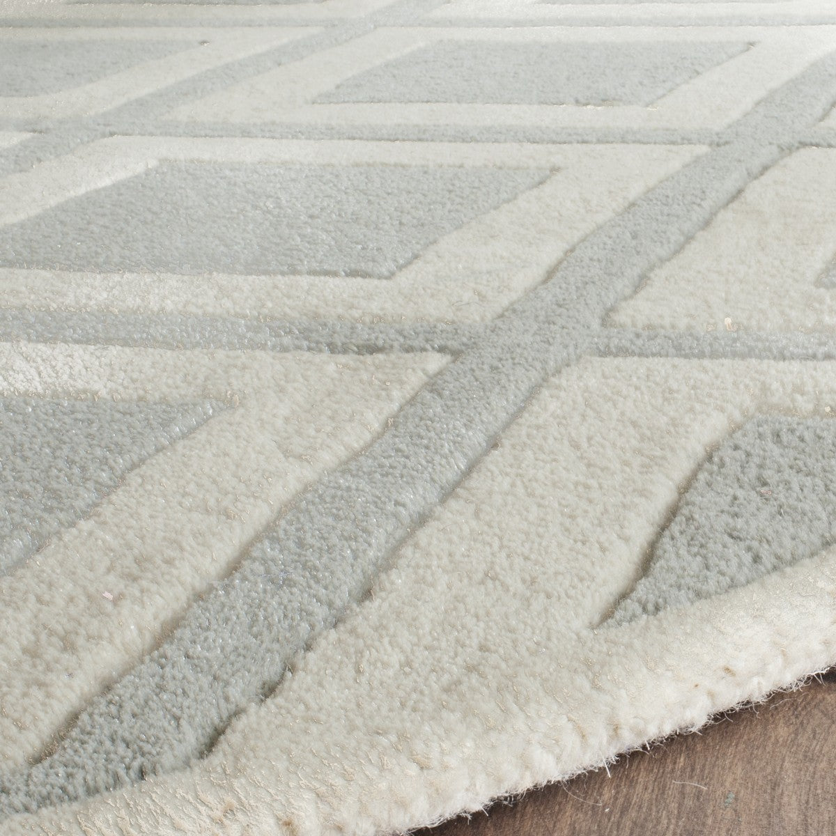 Safavieh Clearance Chatham CHT759E Grey Rug