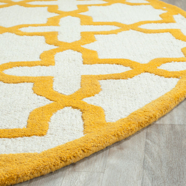 Safavieh Clearance Cambridge CAM125U Ivory Rug