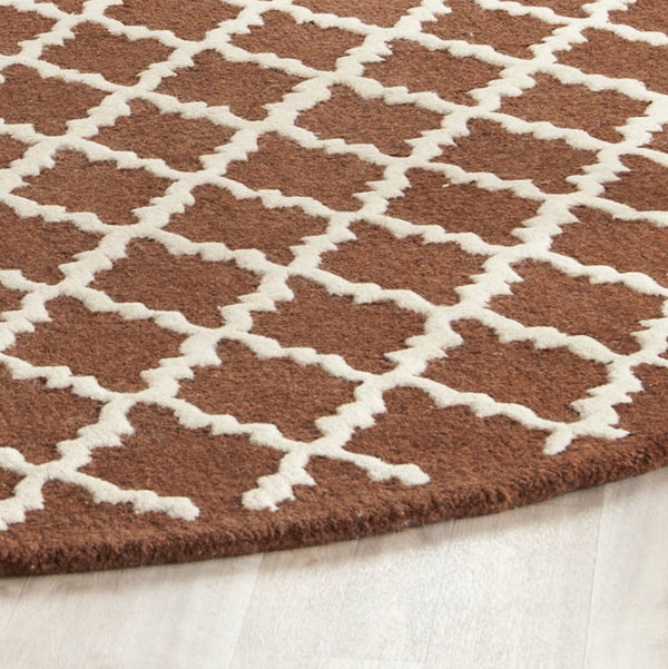 Safavieh Clearance Cambridge CAM137H Dark Brown Rug