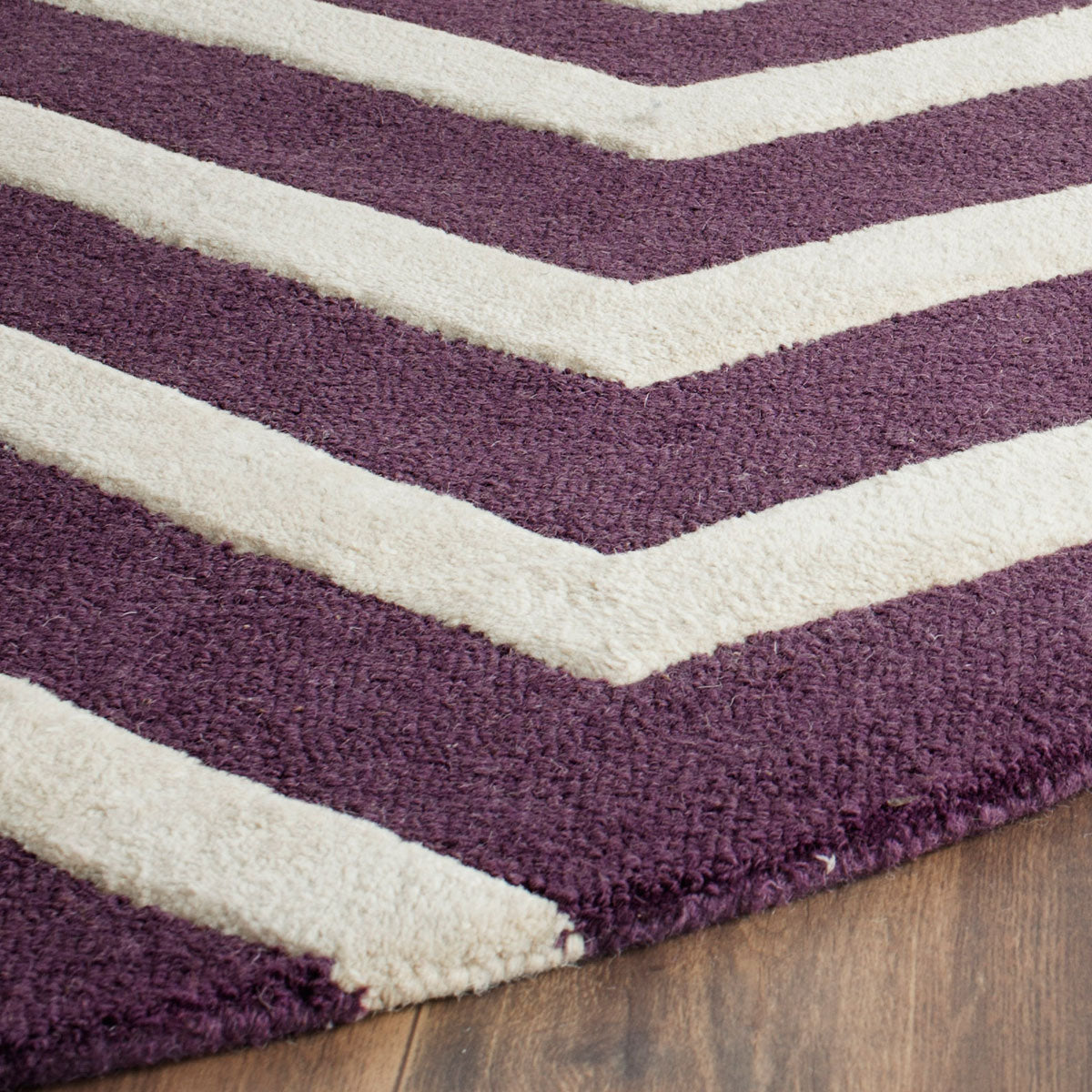 Safavieh Clearance Cambridge CAM714P Purple Rug