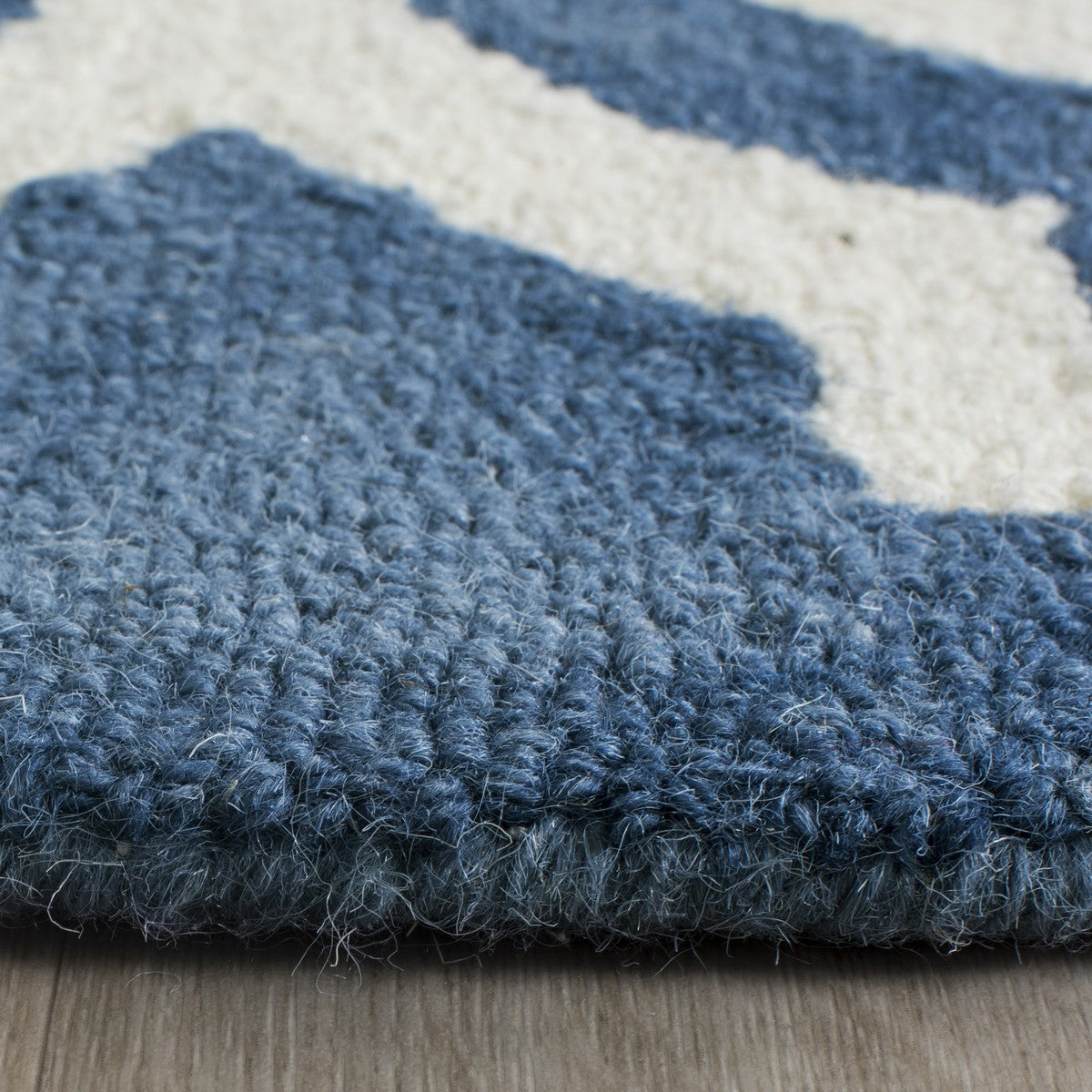 Safavieh Clearance Dip Dye DDY537K Blue Rug