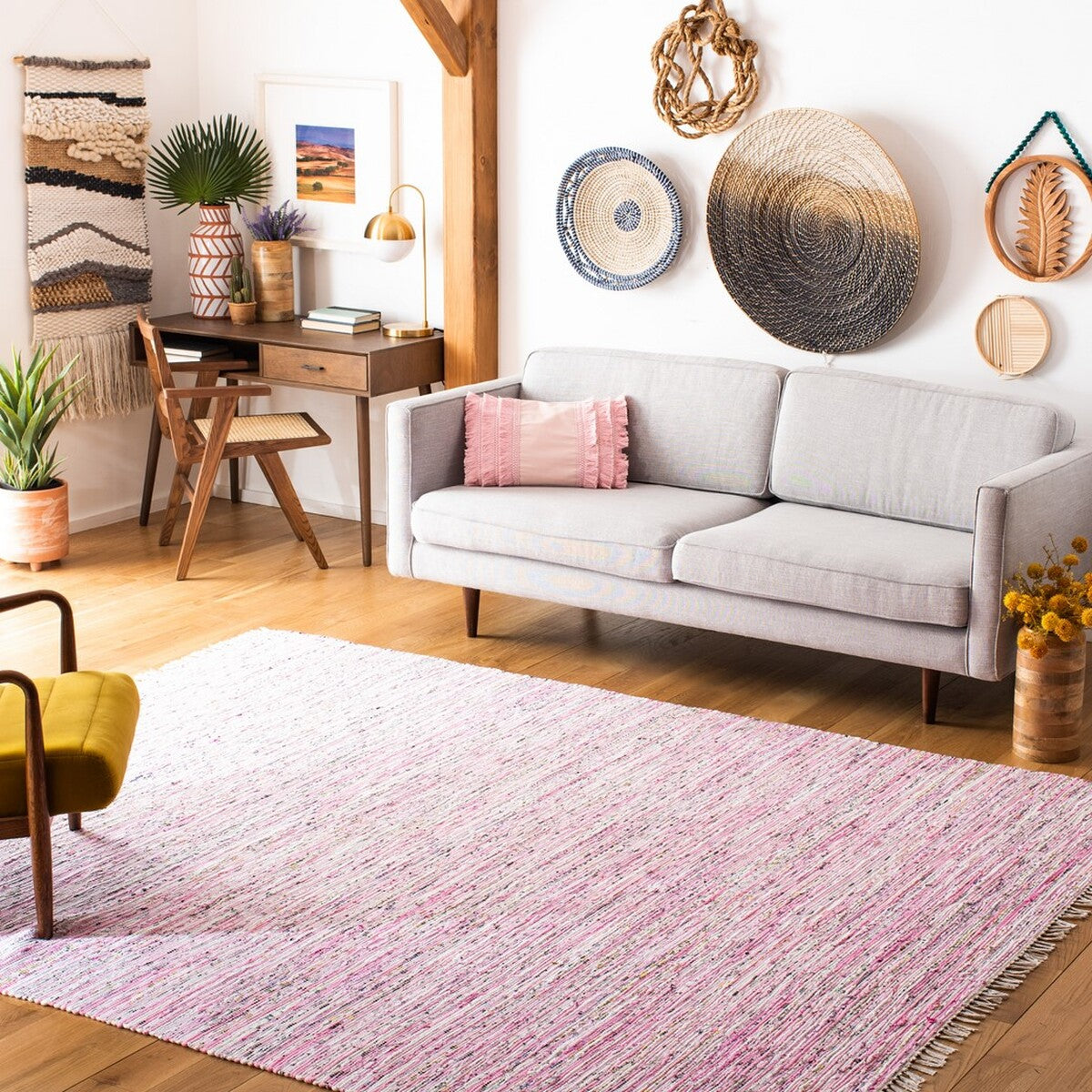 safavieh clearance rag rug rar125e light pink rug