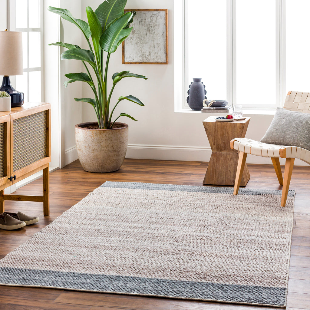surya reika rek 2308 rug