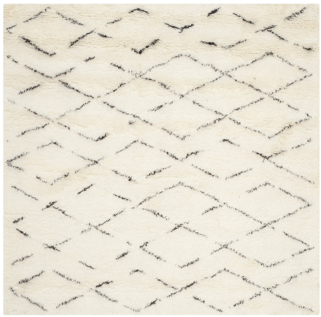 Safavieh Clearance Casablanca CSB847A Ivory Rug
