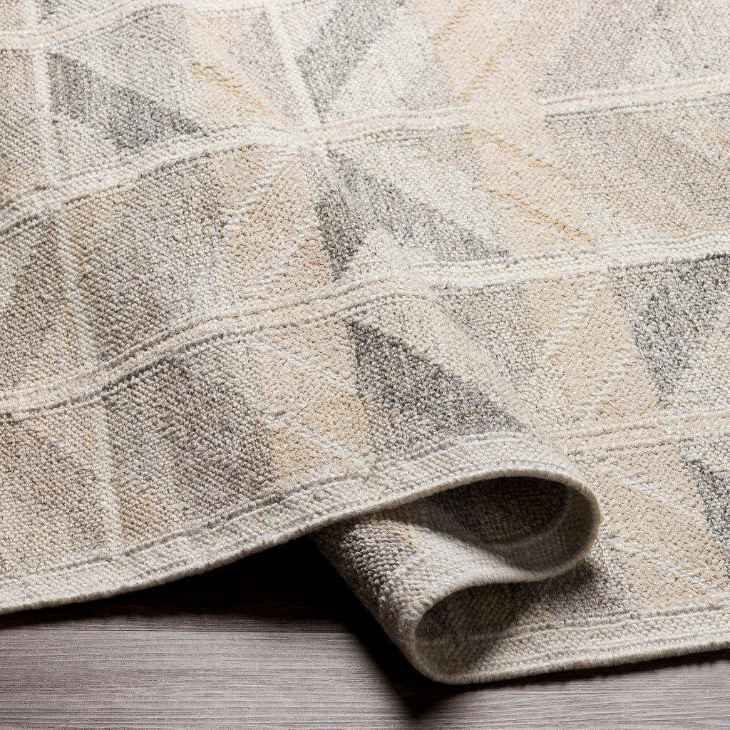 surya scandi scd 2301 charcoal rug
