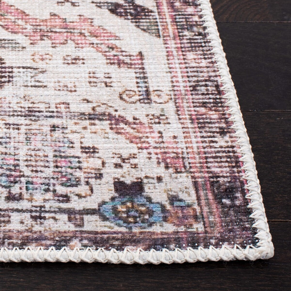 safavieh clearance serapi sep357a ivory rug