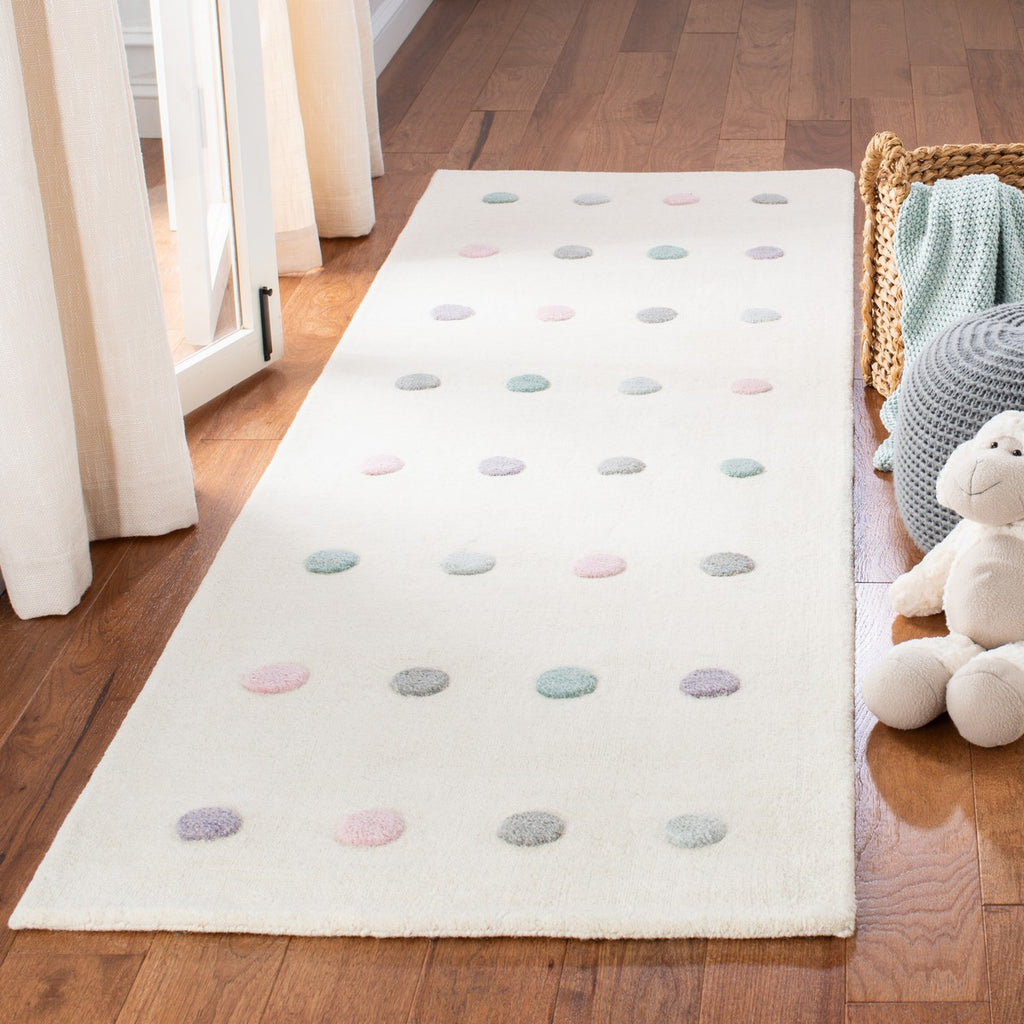 safavieh clearance safavieh kids sfk805a ivory rug
