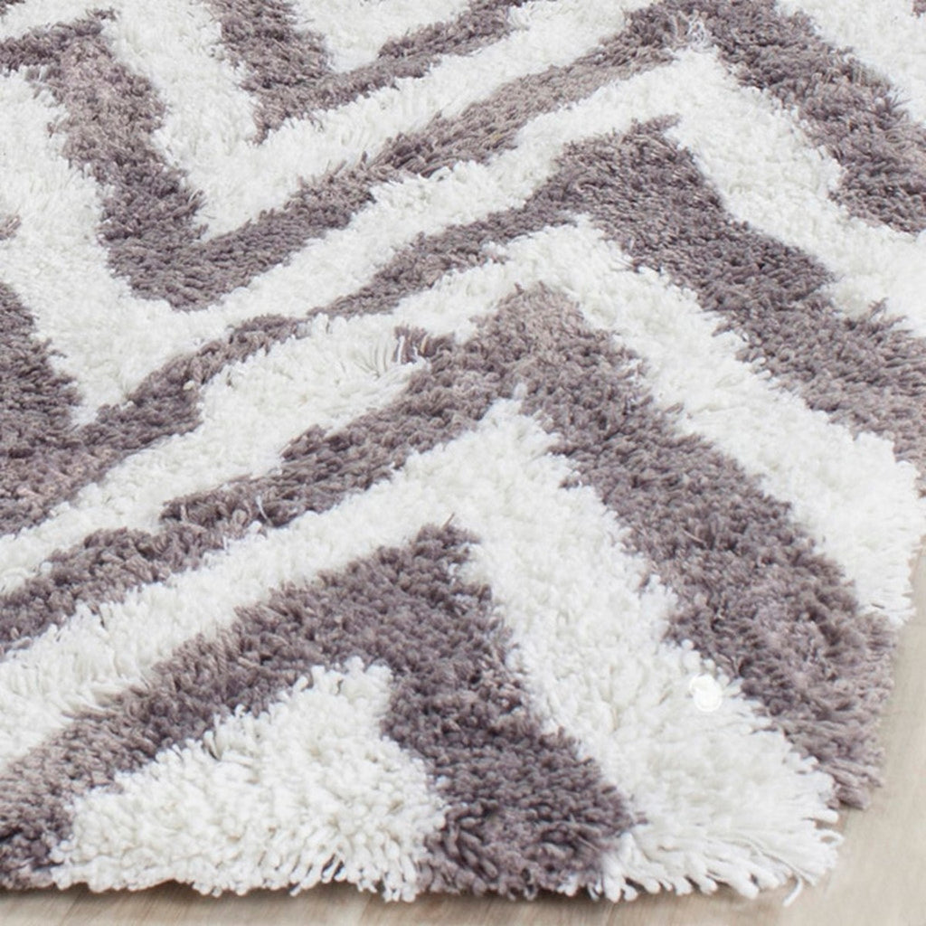 safavieh clearance shag sg250c ivory rug