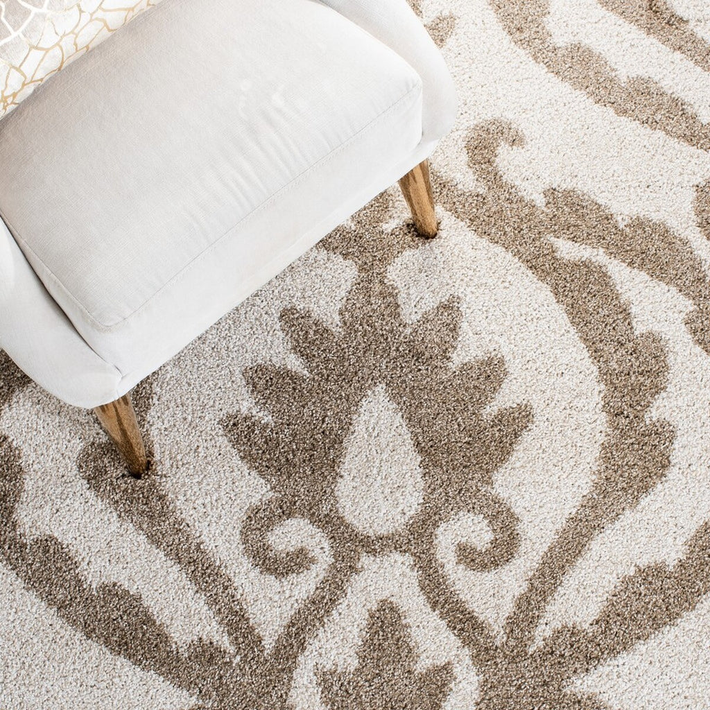 safavieh clearance shag sg469 1113 cream rug