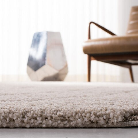 safavieh clearance shag sg472 1113 cream rug