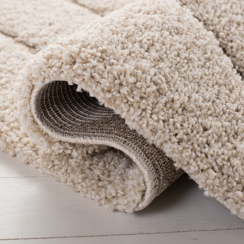 safavieh clearance shag sg472 1113 cream rug