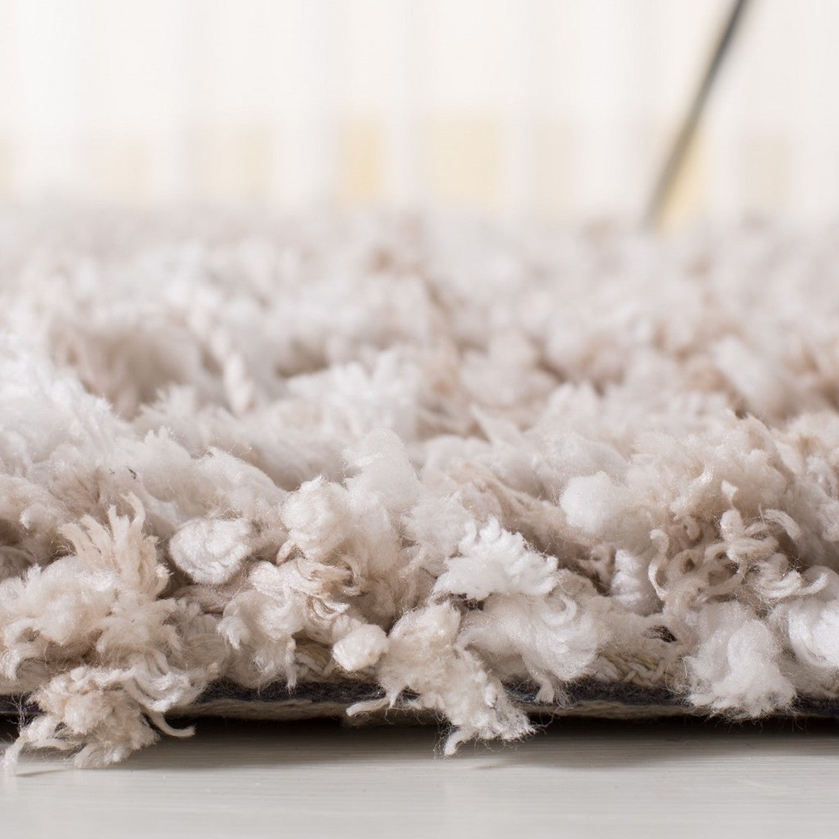 safavieh clearance rio shag sg960b beige rug