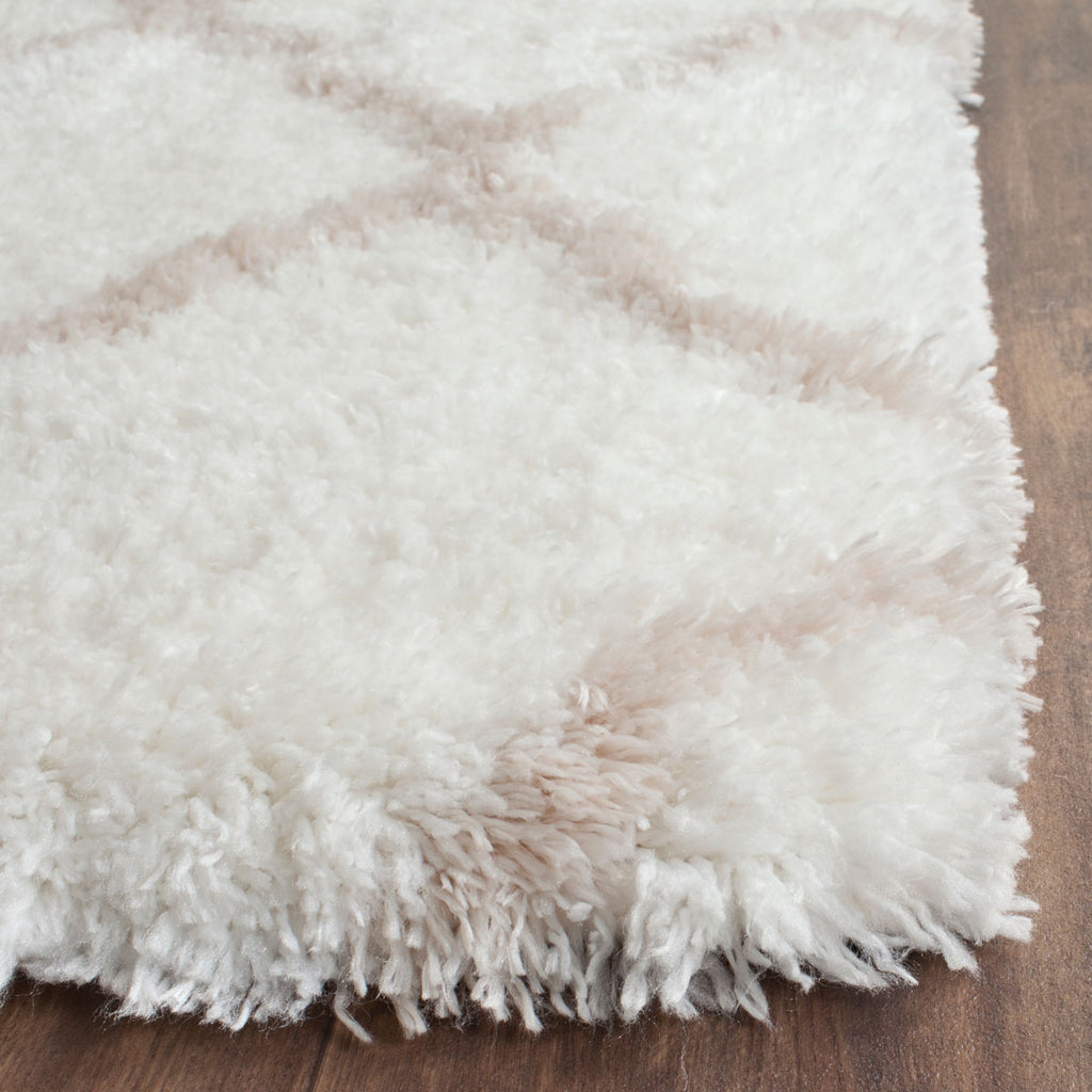 safavieh clearance indie shag sgi322g ivory rug