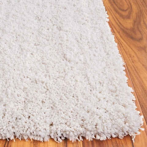 safavieh clearance luxe shag sgx800a white rug