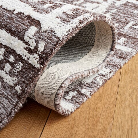 safavieh clearance soho soh657t brown rug