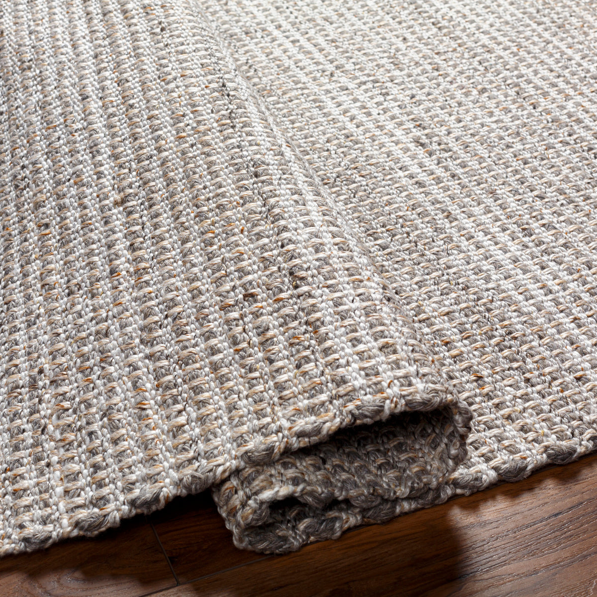 surya sara sru 2302 gray rug