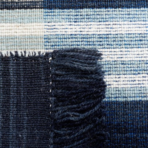 safavieh clearance striped kilim stk703n navy rug