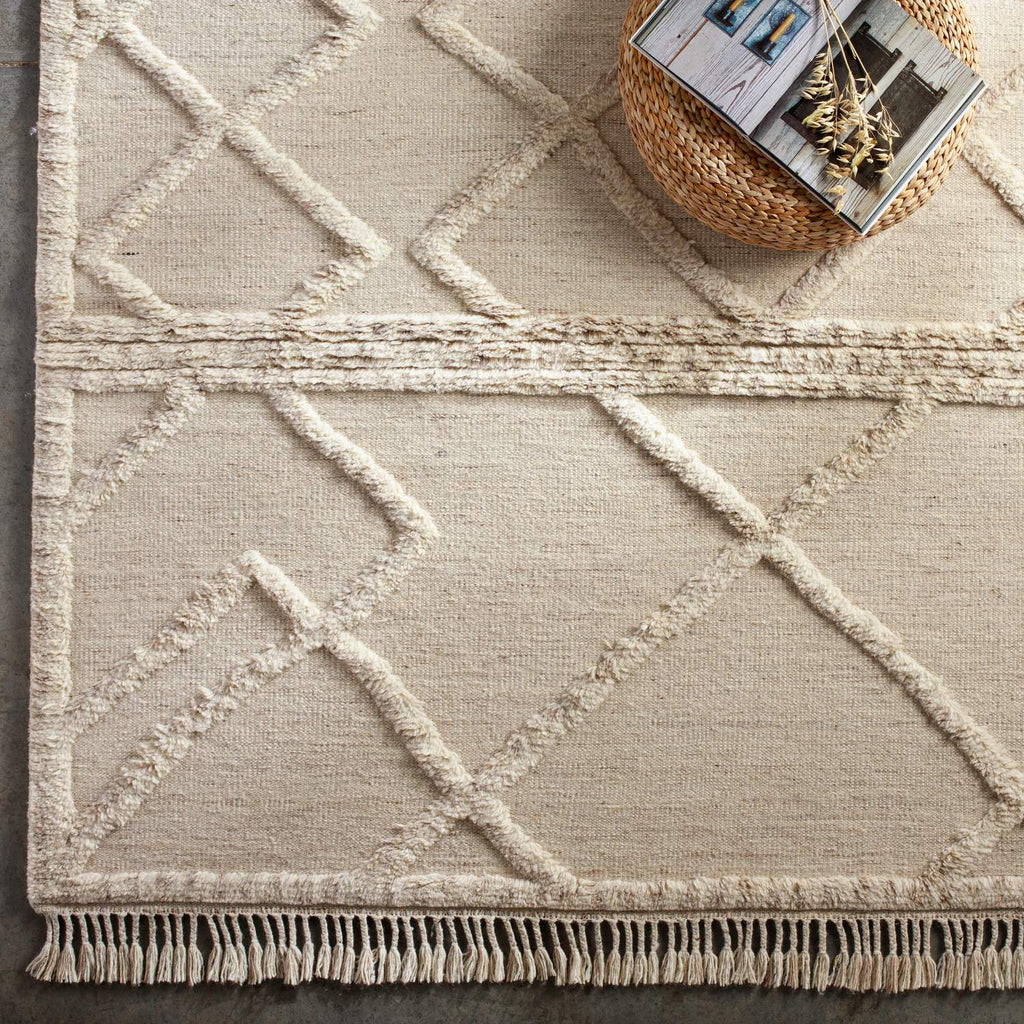 surya cadiz cdz 2303 beige rugs
