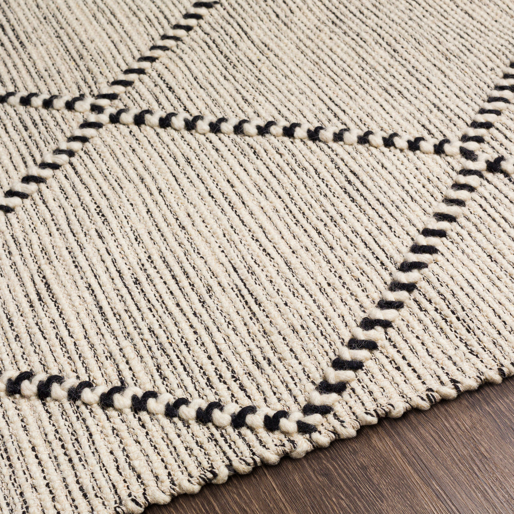 surya uttar utt 2302 black rug