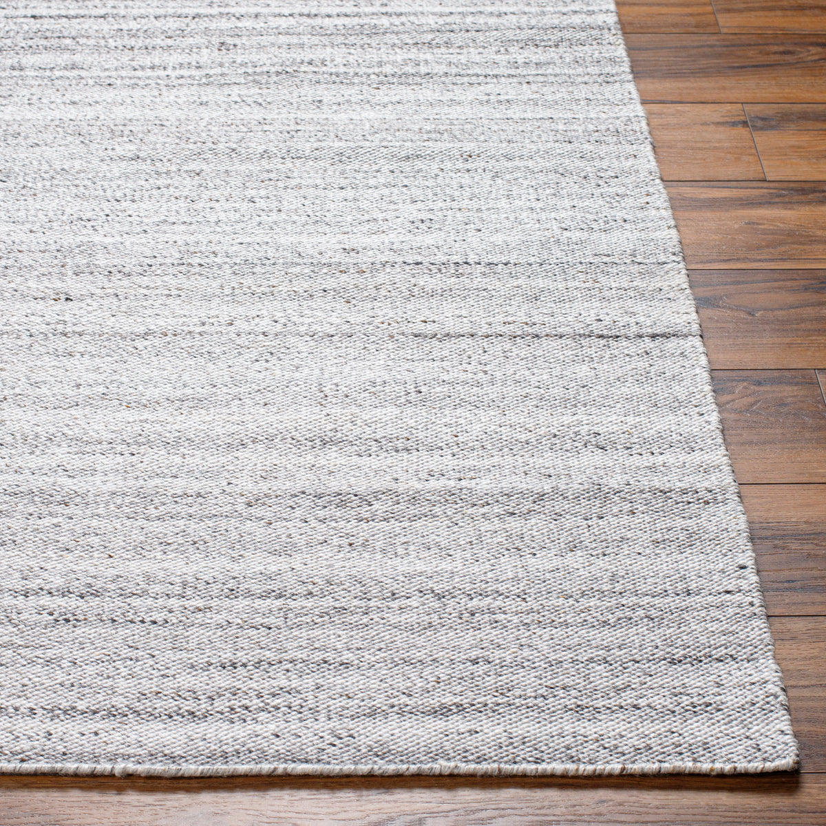 surya verna vra 2302 rug