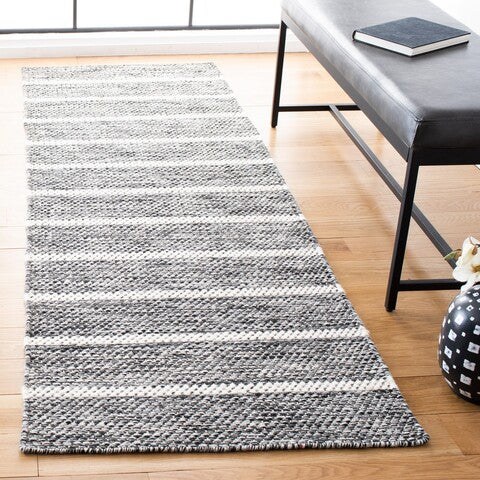 safavieh clearance vermont vrm802z black rug