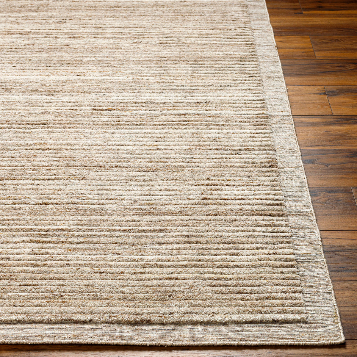 surya yasmin ymn 2301 rug