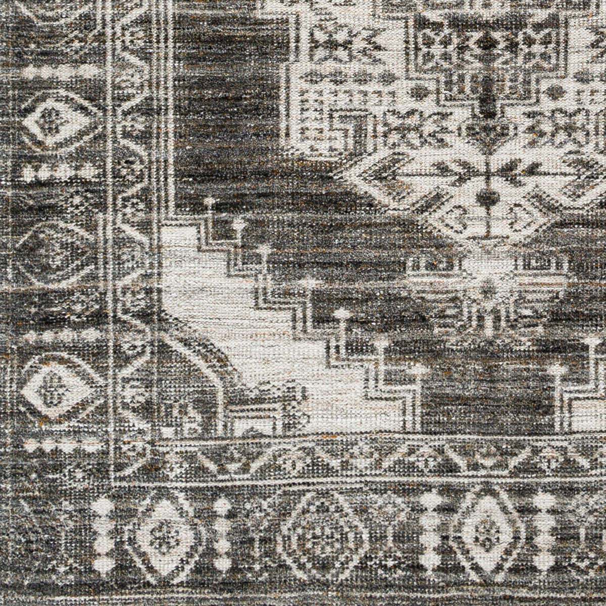 surya zahra zha 2304 rug